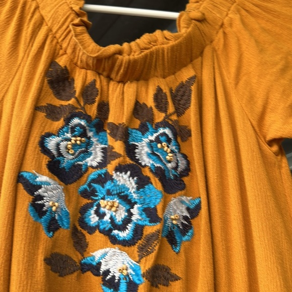 Shyanne Embroidered Off The Shoulder Bell Sleeve Swing Dress - Picture 3 of 4